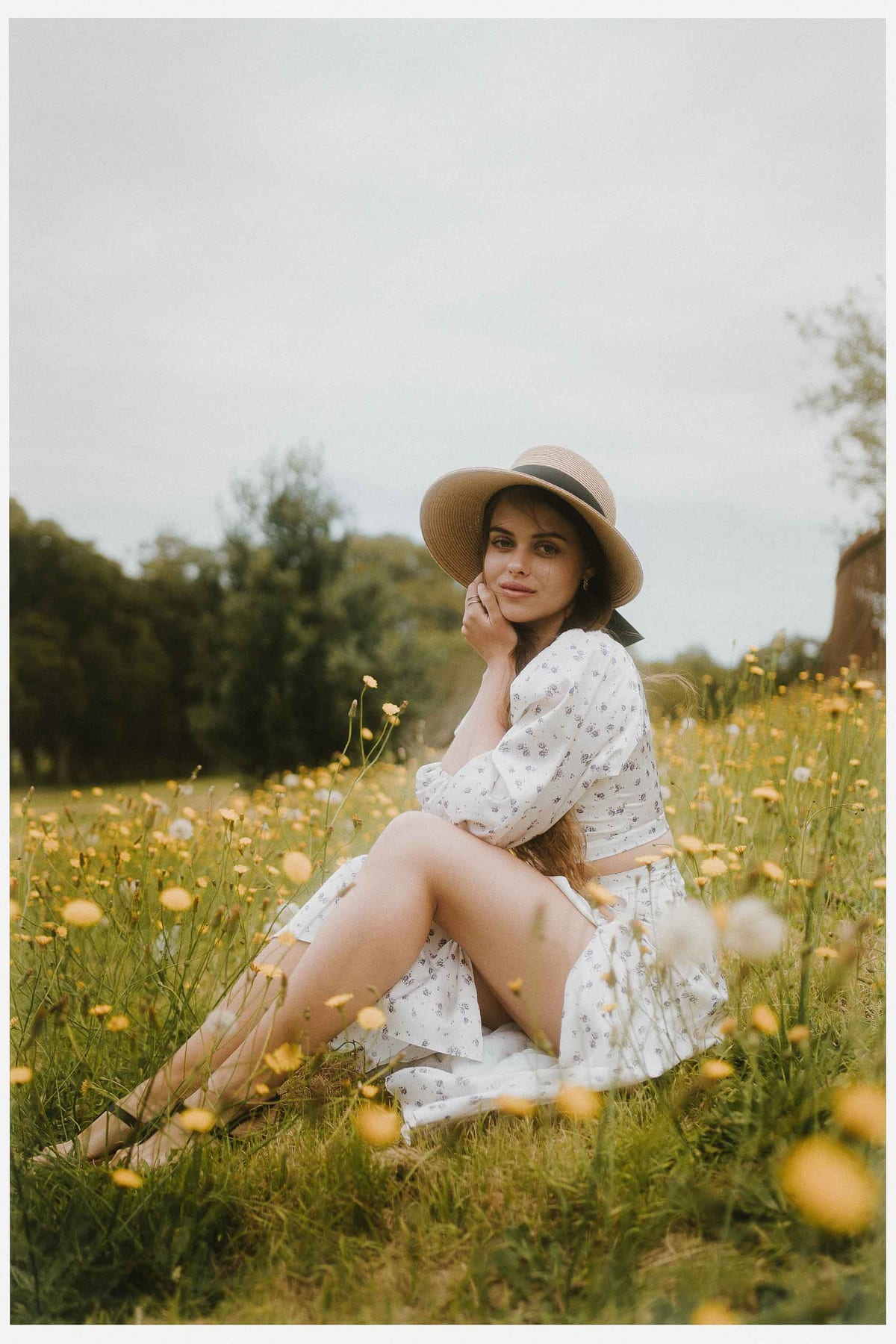 Alice in Wonderland Inspired Photoshoot with Daria | Centennial Park & Sydney Eastern Suburbs Photography