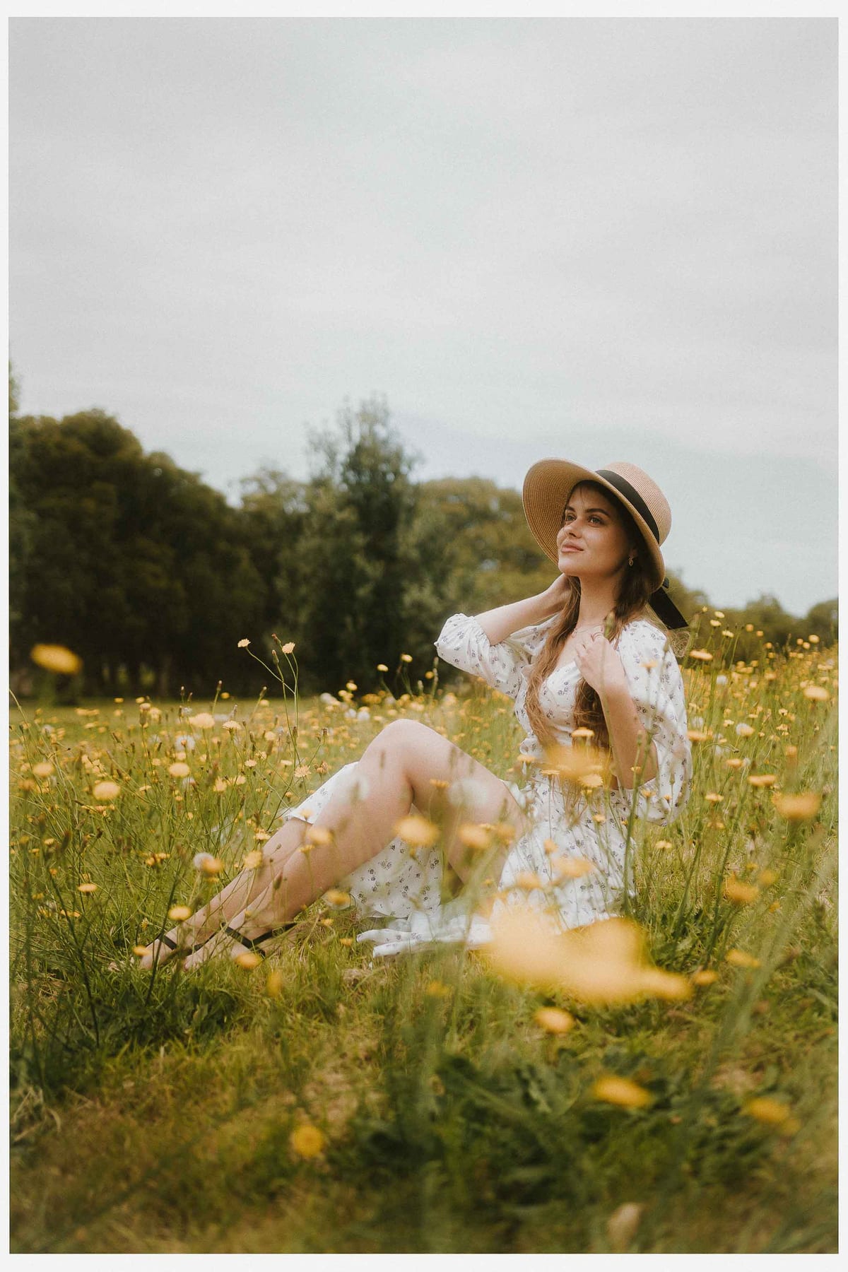 Alice in Wonderland Inspired Photoshoot with Daria | Centennial Park & Sydney Eastern Suburbs Photography