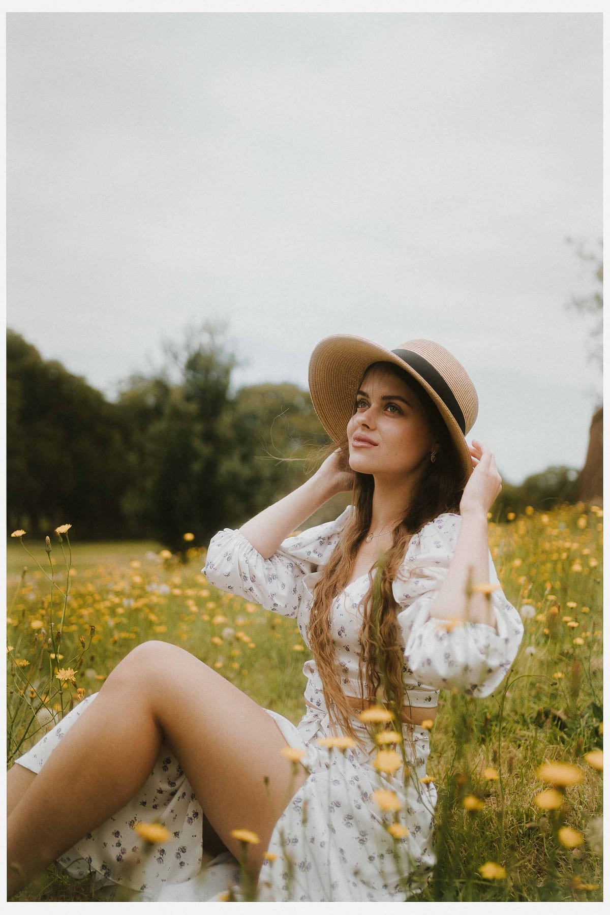 Alice in Wonderland Inspired Photoshoot with Daria | Centennial Park & Sydney Eastern Suburbs Photography