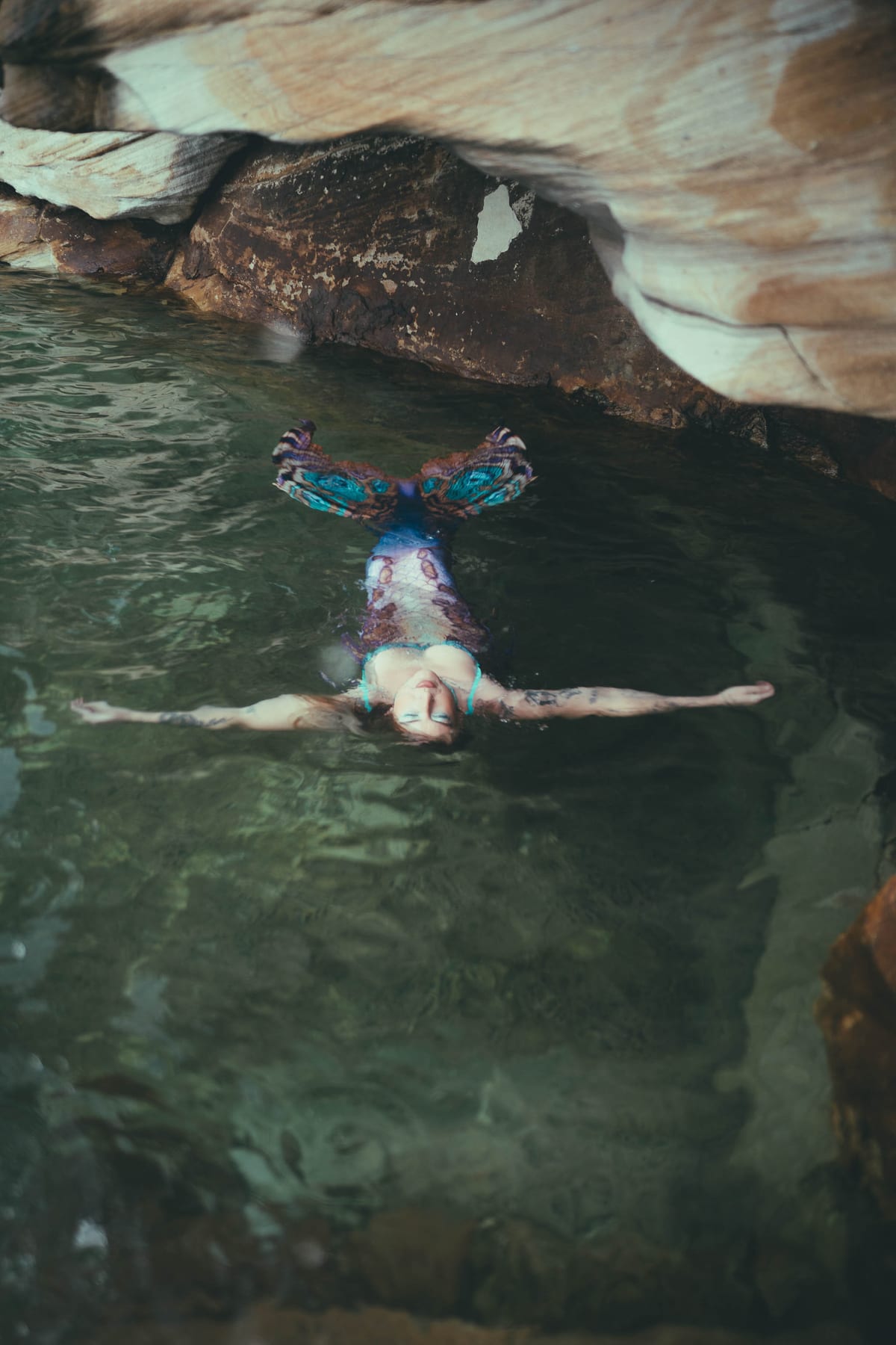 Moody Mermaid Photoshoot at Bronte Beach Rock Pool with Taylor