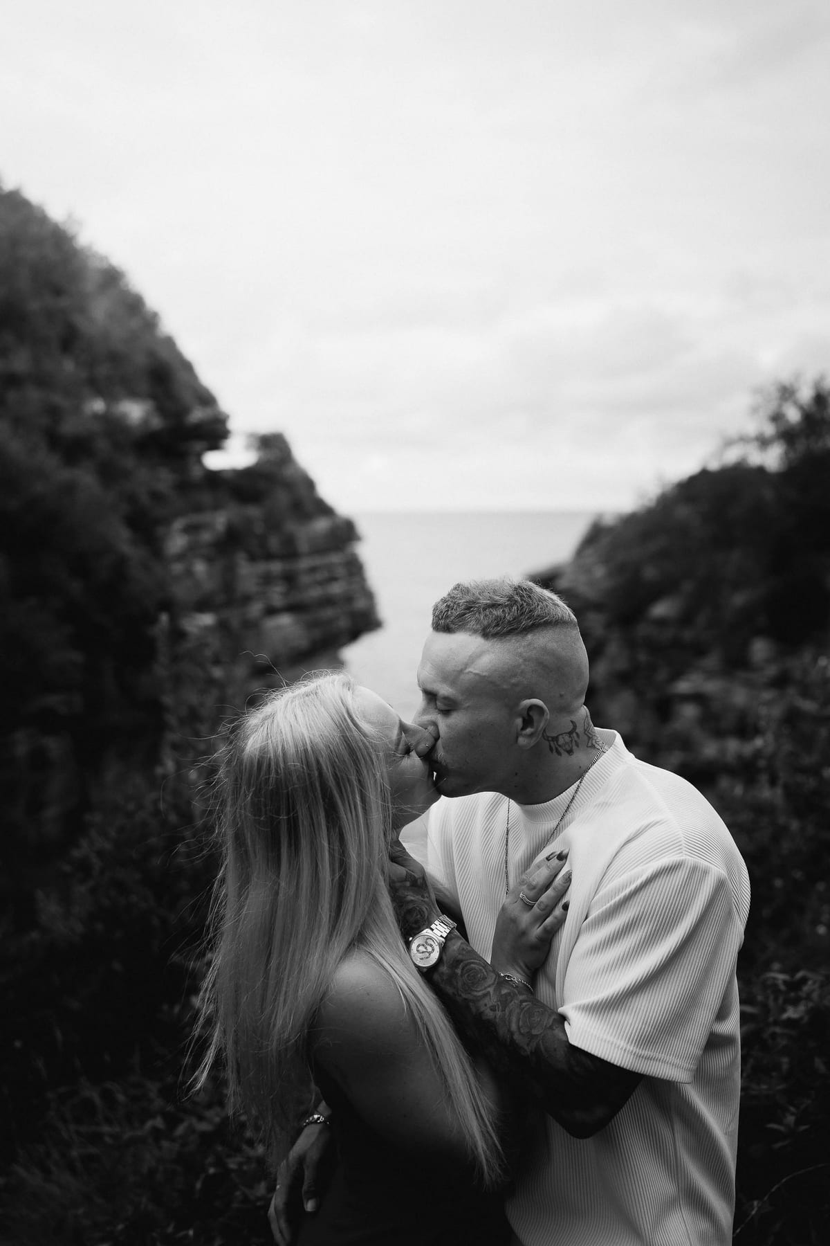 Lachlan and Kirra’s Surprise Proposal at Diamond Bay Cliffs | Sydney Coastal Engagement Photography
