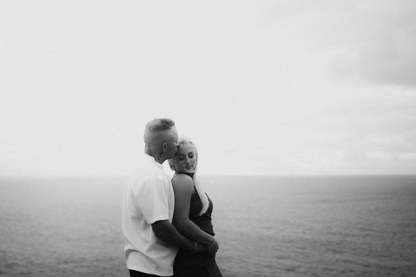 Lachlan and Kirra’s Surprise Proposal at Diamond Bay Cliffs | Sydney Coastal Engagement Photography