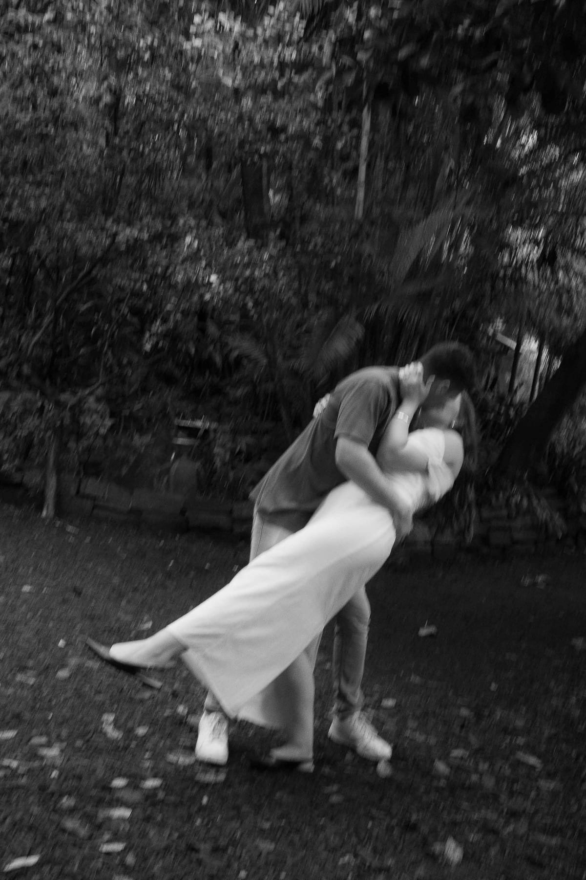 Tom and Naomi’s Proposal at Wendy Whiteley’s Secret Garden | Sydney Engagement Photography