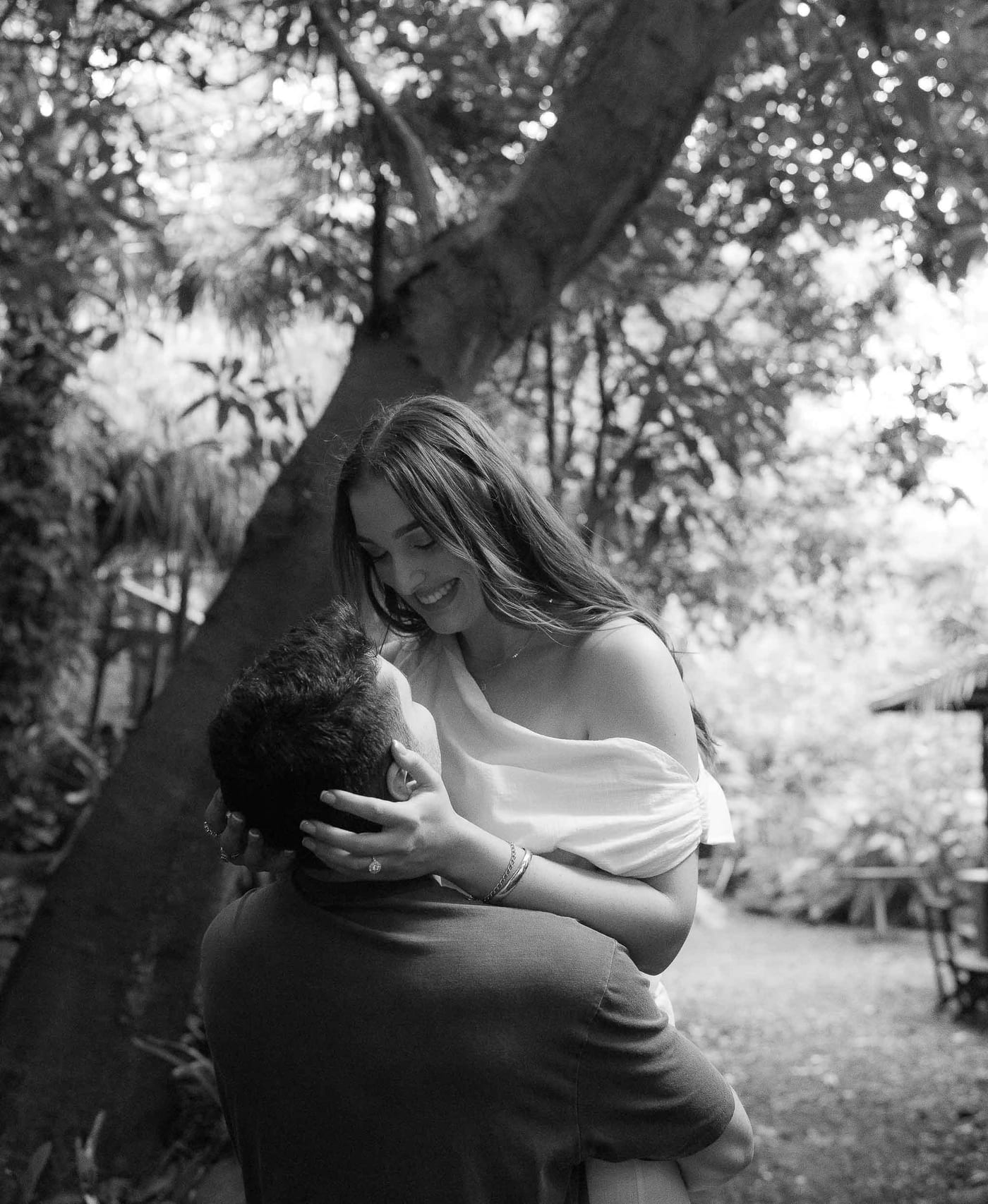 Tom and Naomi’s Proposal at Wendy Whiteley’s Secret Garden | Sydney Engagement Photography