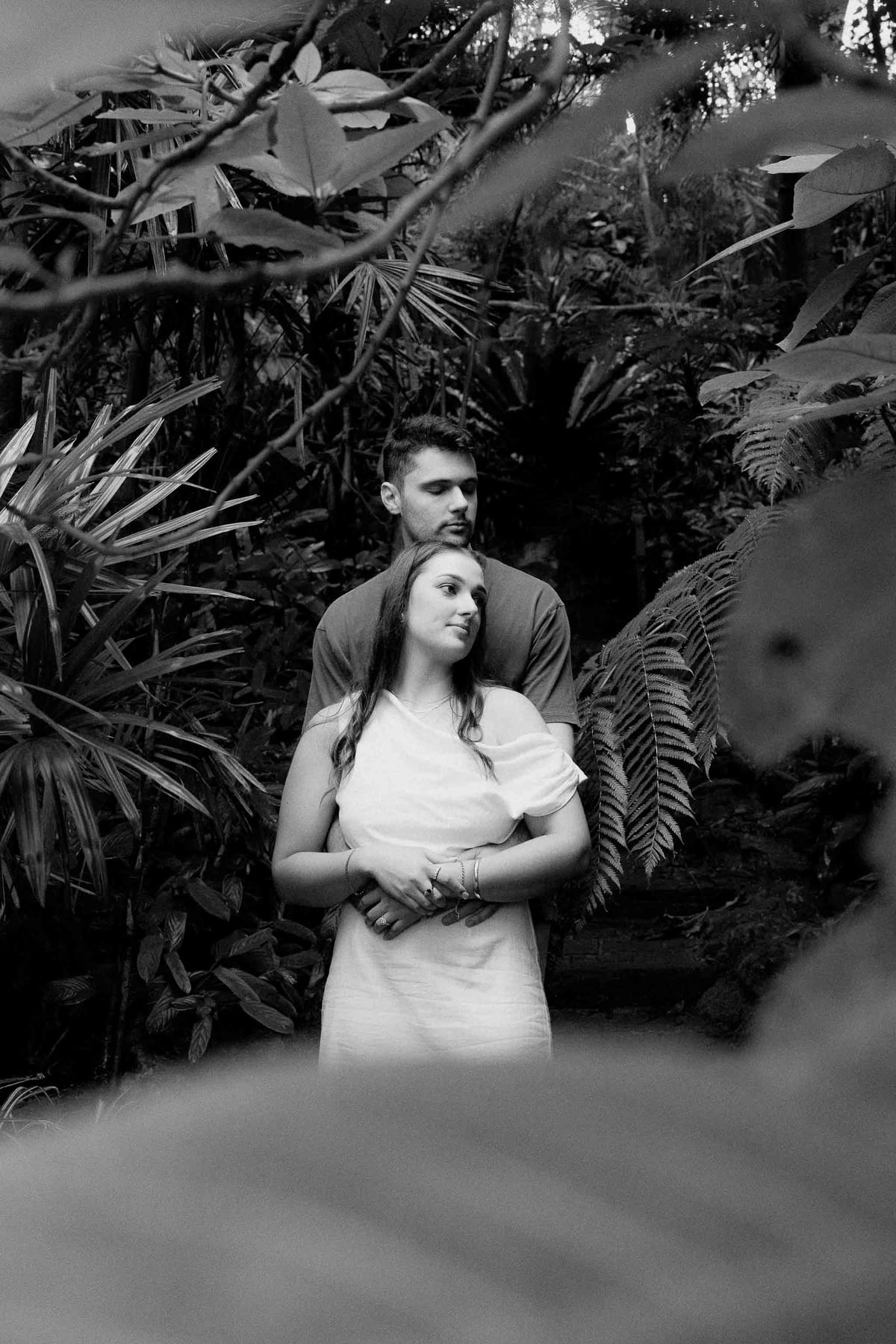 Tom and Naomi’s Proposal at Wendy Whiteley’s Secret Garden | Sydney Engagement Photography