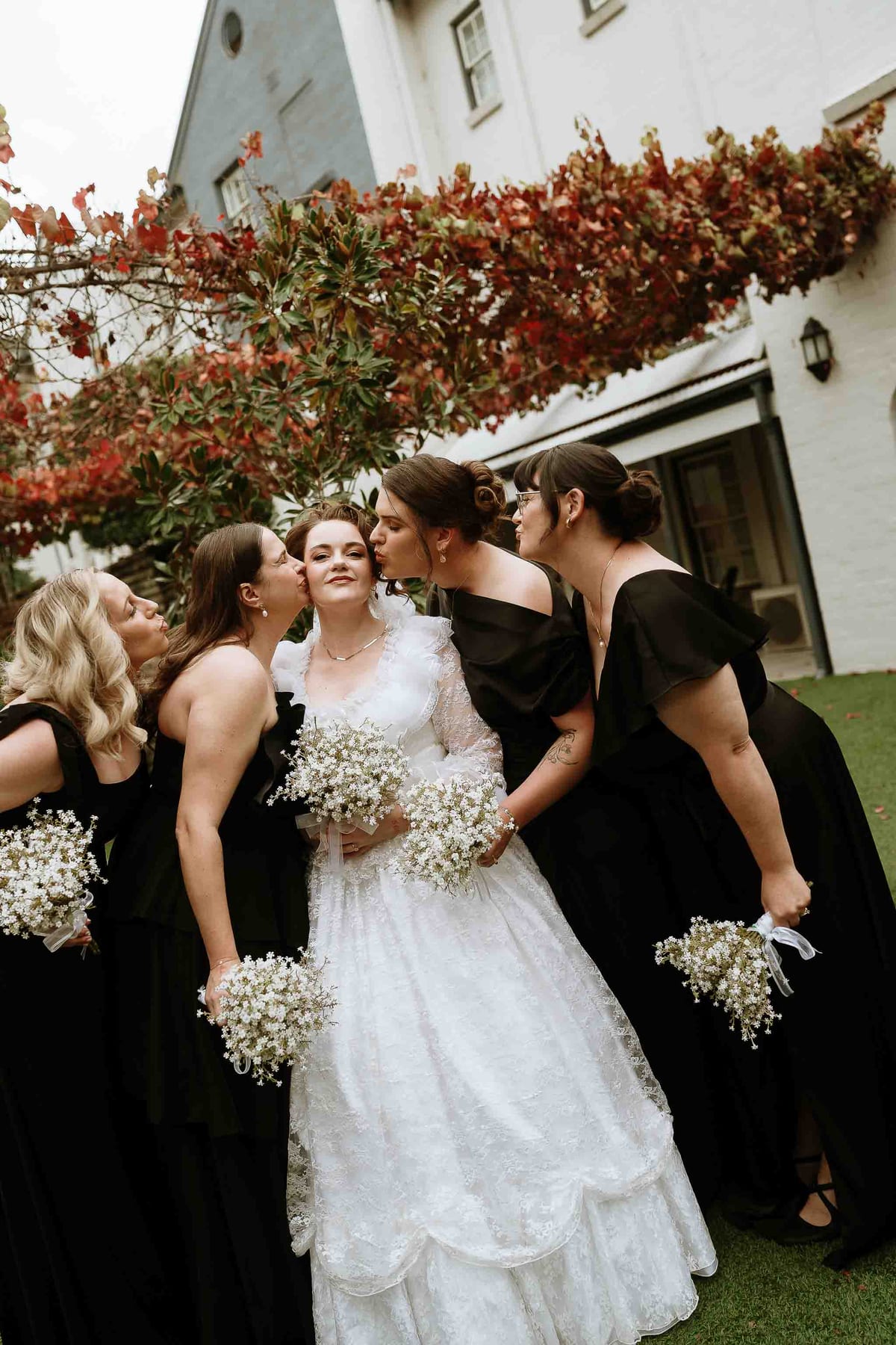 Bon and Hillary's Romantic Crowne Plaza Hawkesbury Valley Wedding