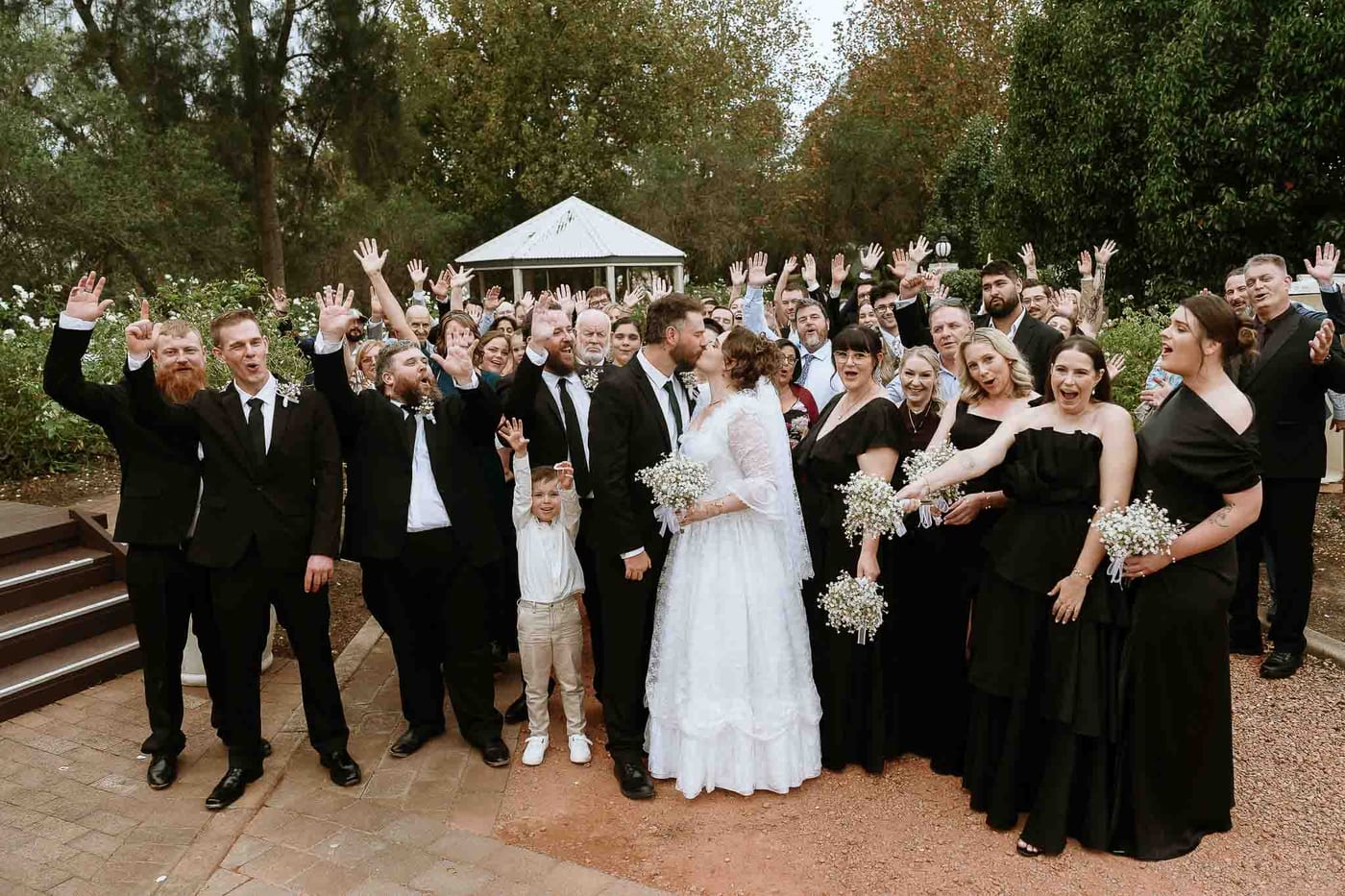 Bon and Hillary's Romantic Crowne Plaza Hawkesbury Valley Wedding