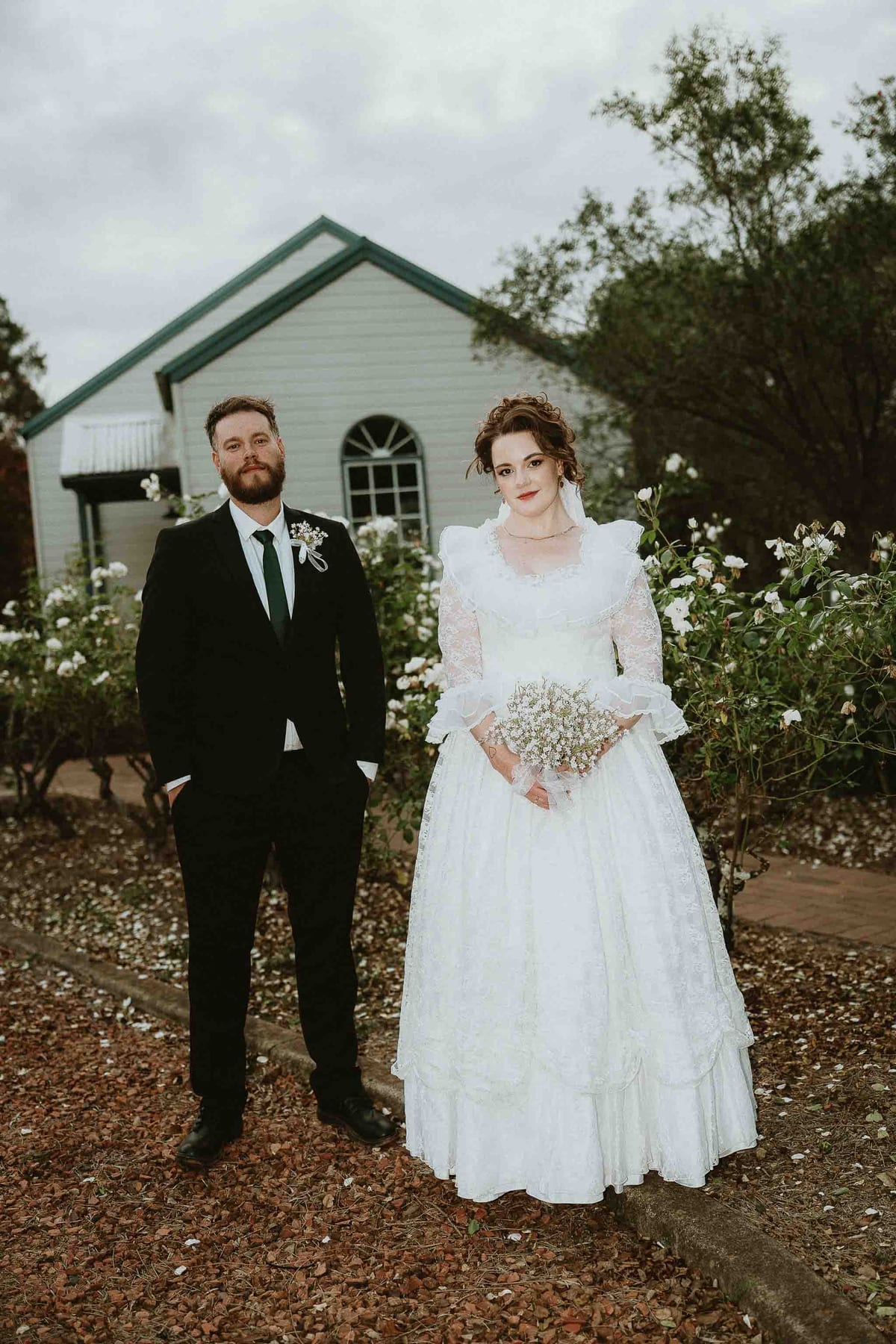 Bon and Hillary's Romantic Crowne Plaza Hawkesbury Valley Wedding