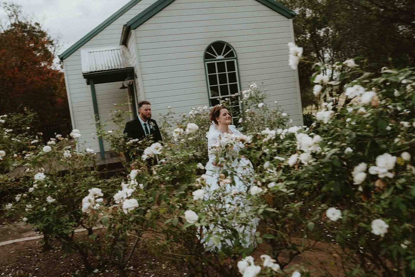 Bon and Hillary's Romantic Crowne Plaza Hawkesbury Valley Wedding