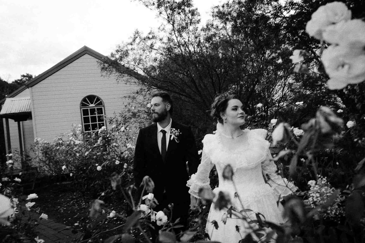 Bon and Hillary's Romantic Crowne Plaza Hawkesbury Valley Wedding