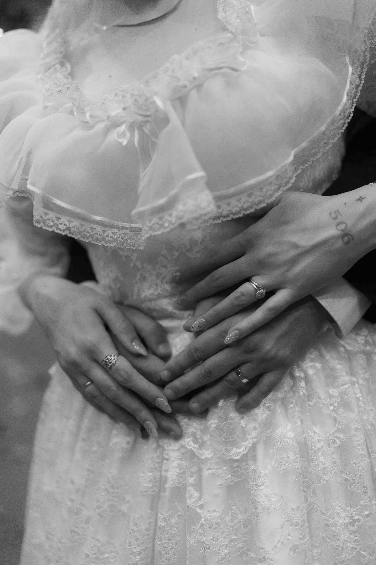 Bon and Hillary's Romantic Crowne Plaza Hawkesbury Valley Wedding