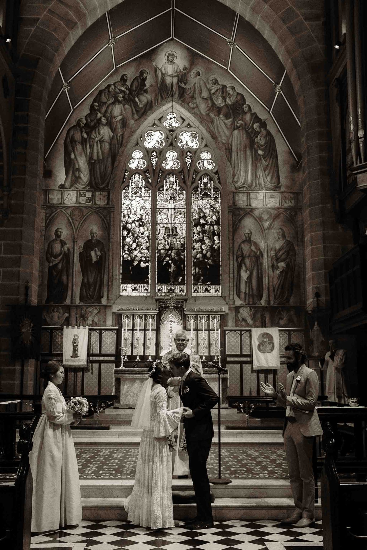 Chris and Kim's Timeless Wedding at Christ Church St Laurence