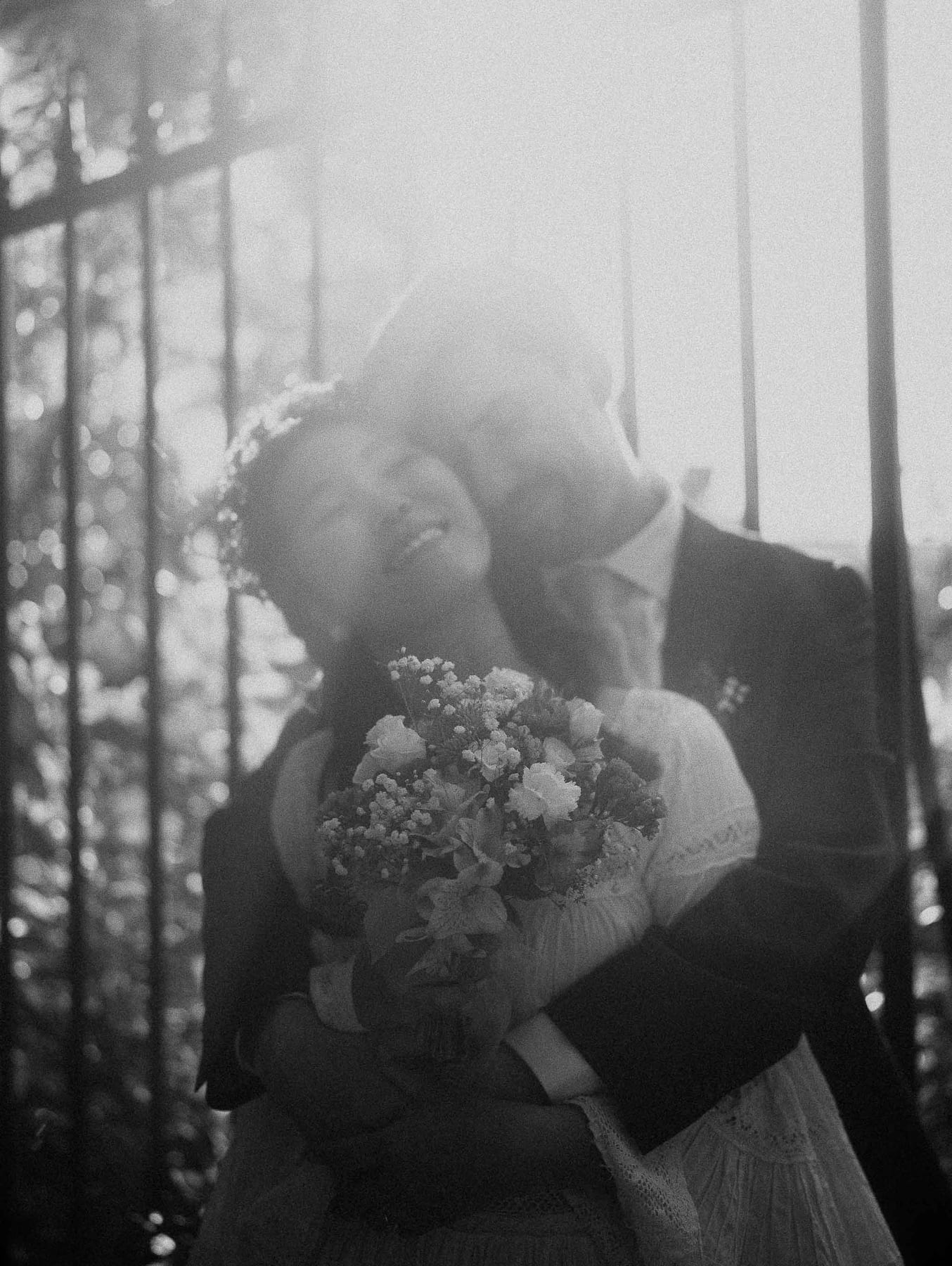 Chris and Kim's Timeless Wedding at Christ Church St Laurence