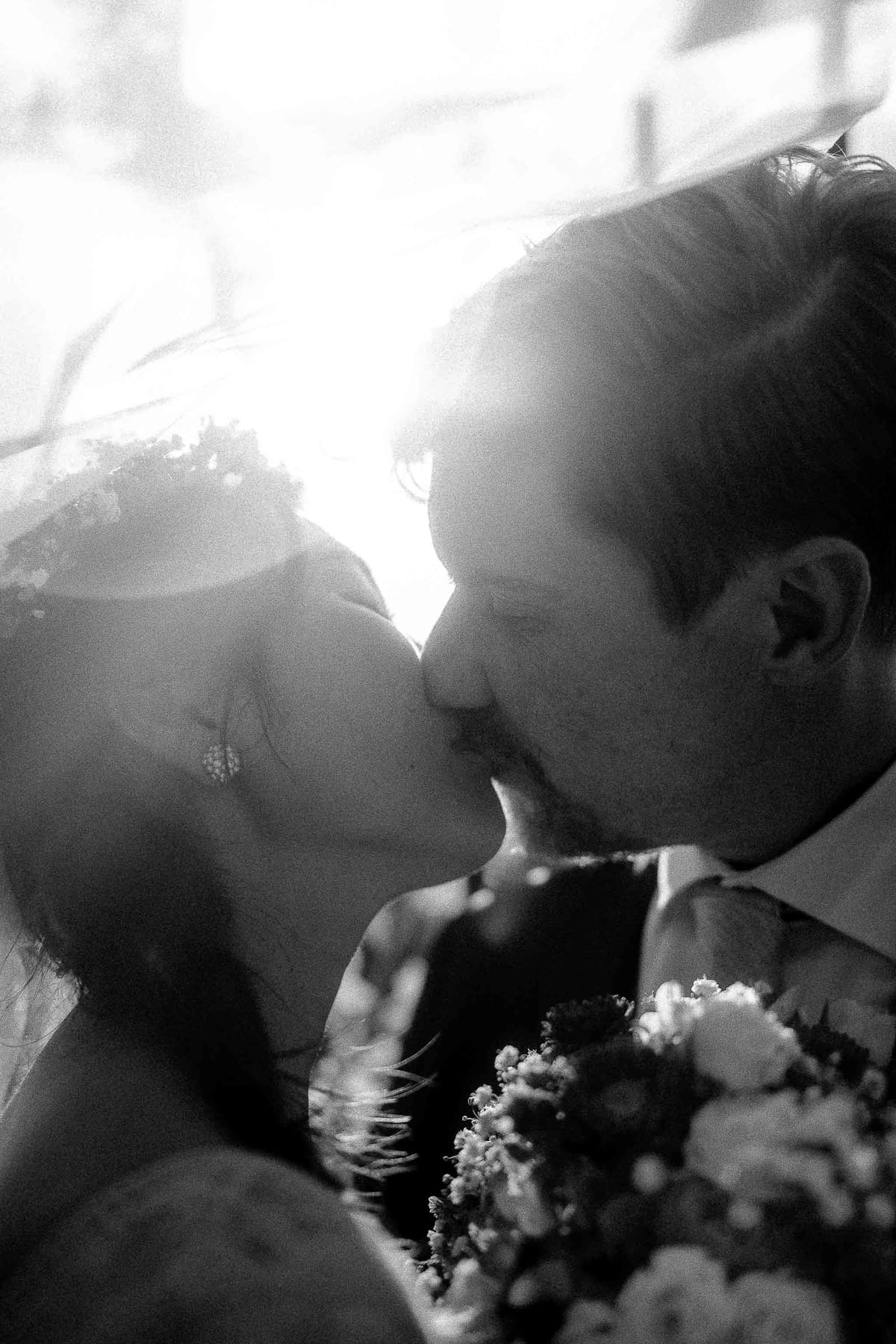 Chris and Kim's Timeless Wedding at Christ Church St Laurence
