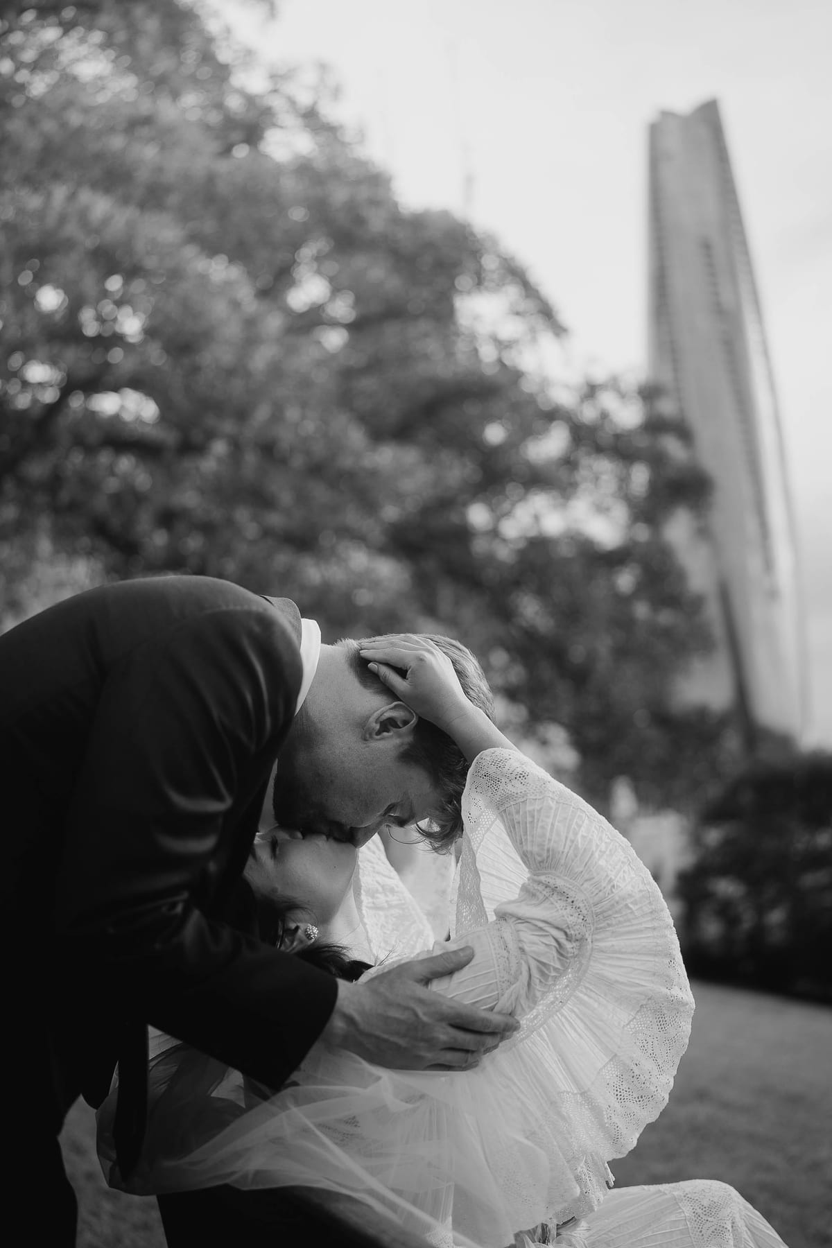 Chris and Kim's Timeless Wedding at Christ Church St Laurence