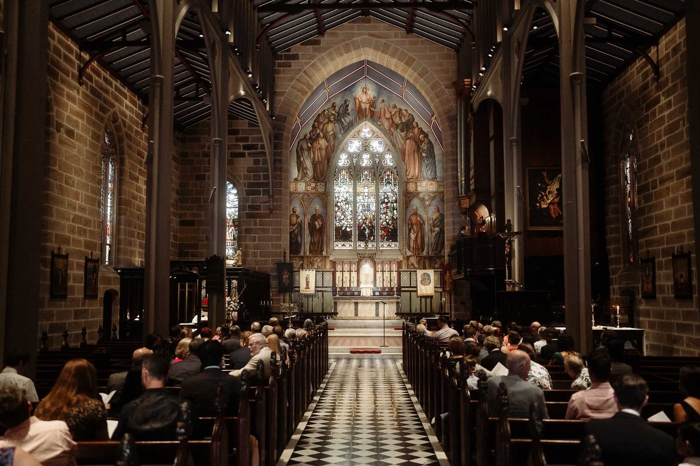 Chris and Kim's Timeless Wedding at Christ Church St Laurence