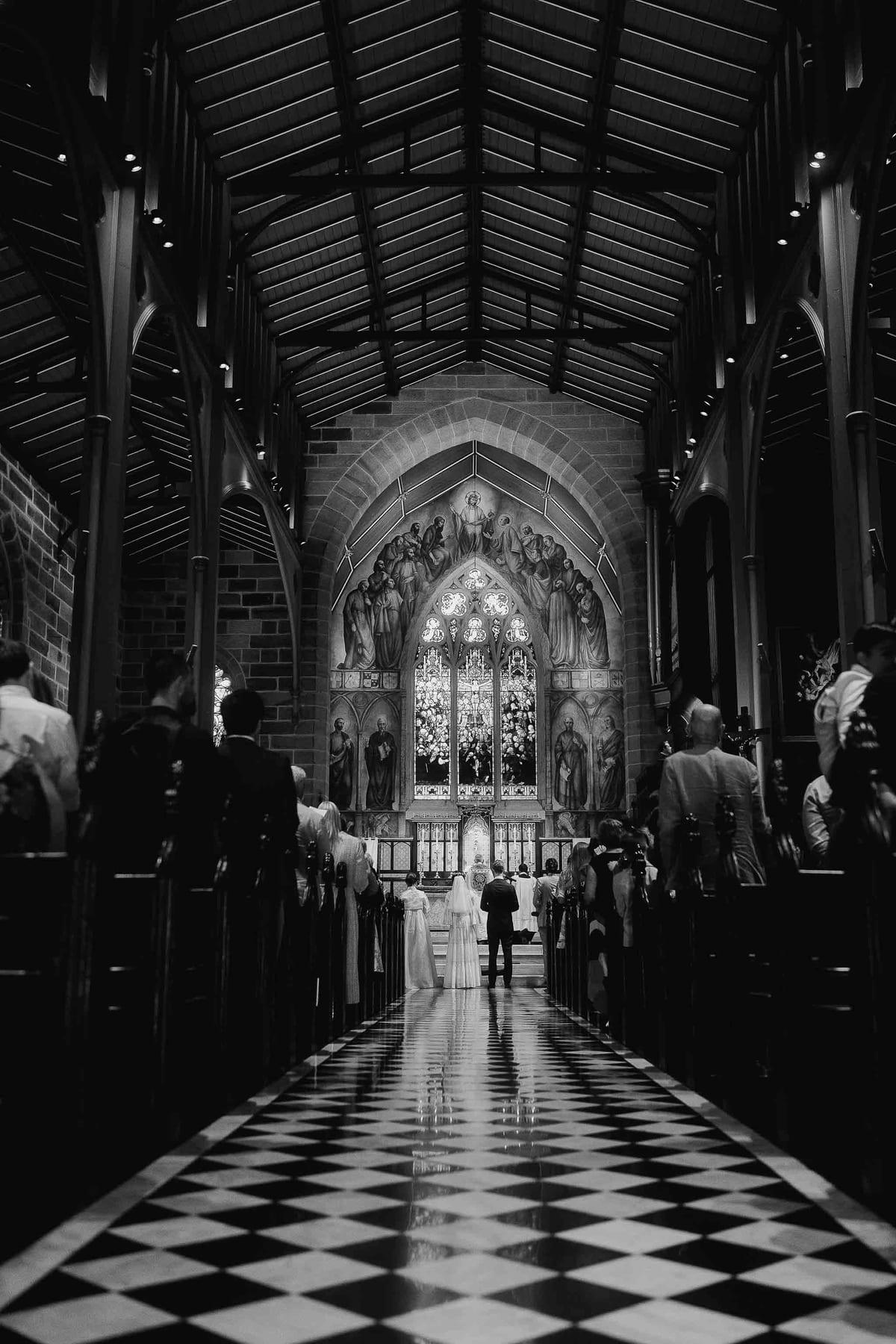 Chris and Kim's Timeless Wedding at Christ Church St Laurence